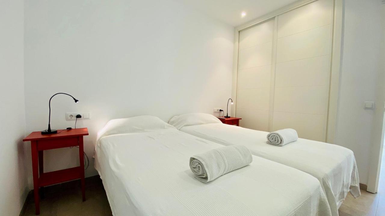 Mirador Blue - Penthouse Apartments With Roof Terrace Cala San Vicente  Bagian luar foto